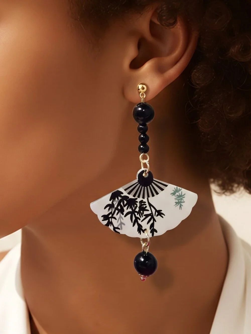 Artistic Fan Dangle Earrings Black White Beaded Statement Wearable Chinese Art